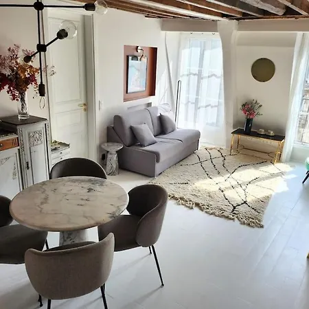 Apartmet In Central Апартаменты *